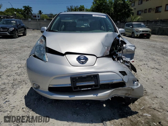 2017 Nissan LEAF SV z VIN 1N4BZ0CP6HC306580, wystawiony jako Copart lot #57180815 z przebiegiem 41 896 mil mil oraz Szkoda całkowita • Salvage title. Historia ofert i sprzedaży dostępna na DreamBid. Obrazek 5.
