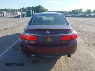 2015 Honda Accord Sport with VIN 1HGCR2F50FA117874, listed as a IAAI auction lot 42136595 with 152,240 mi miles and . Bid and sale history available at DreamBid. Image 16.