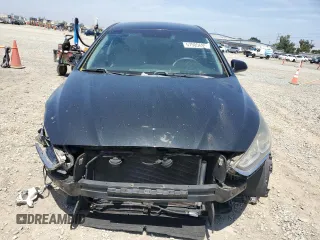 2018 Hyundai Sonata SE z VIN 5NPE24AF2JH624445, wystawiony jako Copart lot #57905695 z przebiegiem 68 785 mil mil oraz Szkoda całkowita • Salvage title. Historia ofert i sprzedaży dostępna na DreamBid. Obrazek 5.