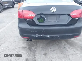 2013 Volkswagen Jetta TDI w/Premium/Nav with VIN 3VWLL7AJ4DM248448, listed as a IAAI auction lot 41749189 with 85,933 mi miles and . Bid and sale history available at DreamBid. Image 6.