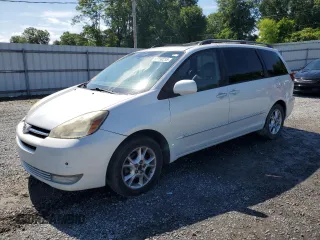 2004 Toyota Sienna XLE with VIN 5TDZA22C44S192307, listed as a Copart auction lot 56350235 with 240,288 mi miles and Clean Title. Bid and sale history available at DreamBid. Image 1.