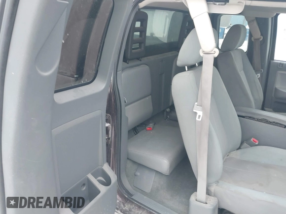 2005 Dodge Dakota SLT with VIN 1D7HW42N65S305733, listed as a IAAI auction lot 41289814 with 149,226 mi miles and . Bid and sale history available at DreamBid. Image 8.