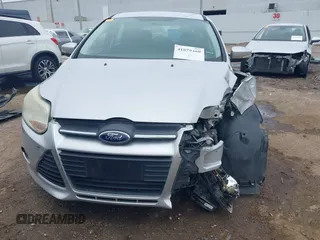 2013 Ford Focus SE with VIN 1FADP3K20DL279912, listed as a IAAI auction lot 41879460 with 189,782 mi miles. Bid and sale history available at carsss.com. Image 13.