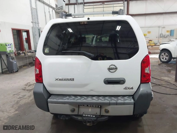 2010 Nissan Xterra Off Road with VIN 5N1AN0NW8AC512071, listed as a IAAI auction lot 41616473 with NaN miles. Bid and sale history available at carsss.com. Image 16.