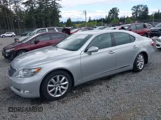 2008 Lexus LS 460 с VIN JTHBL46F285054416, выставлен на аукционе IAAI как лот 42239100 с пробегом 71 943 миль миль и . История ставок и продаж доступна на DreamBid. Изображение 18.