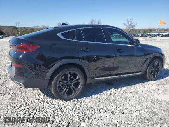 2022 BMW X6 xDrive40i with VIN 5UXCY6C0XN9K71038, listed as a Copart auction lot 48041725 with 40,612 mi miles and Salvage Title. Bid and sale history available at carsss.com. Image 3.