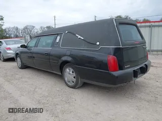 2005 Cadillac DTS Professional 1SH z VIN 1GEEH00Y45U500254, wystawiony jako IAAI lot #41701248 z przebiegiem 49 923 mil mil oraz . Historia ofert i sprzedaży dostępna na DreamBid. Obrazek 3.