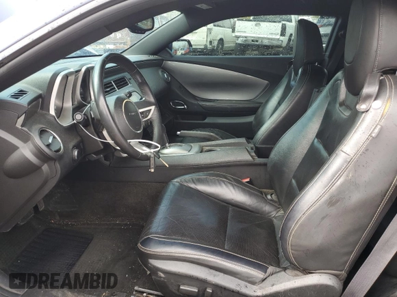 2011 Chevrolet Camaro 2LT with VIN 2G1FC1ED4B9132666, listed as a Copart auction lot 50950605 with 121,565 mi miles and Salvage title. Bid and sale history available at DreamBid. Image 7.