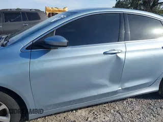 2015 Chrysler 200 Limited with VIN 1C3CCCAB9FN652573, listed as a IAAI auction lot 42073153 with 186,116 mi miles. Bid and sale history available at carsss.com. Image 16.