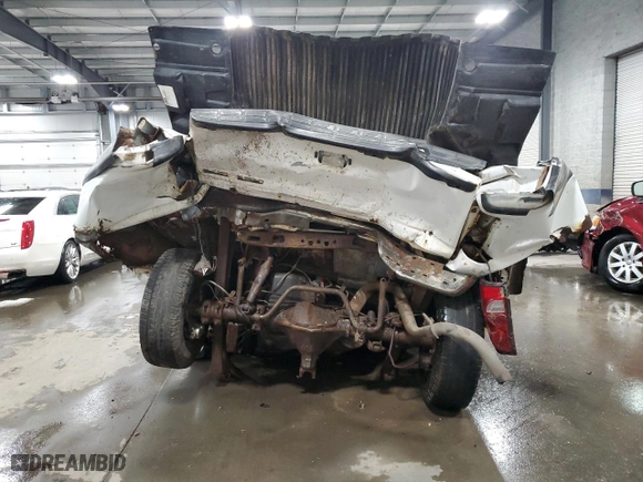 2004 Chevrolet Silverado 2500 Crew Cab LT with VIN 1GCGK23U24F106374, listed as a Copart auction lot 78864084 with 0 mi miles and Non Repairable. Bid and sale history available at carsss.com. Image 6.