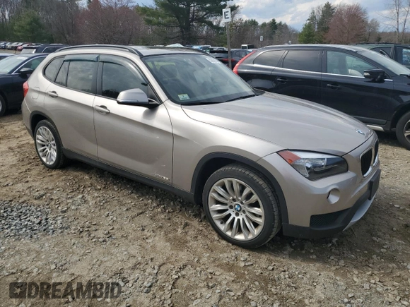2014 BMW X1 xDrive28i with VIN WBAVL1C50EVY16286, listed as a Copart auction lot 52861275 with 139,283 mi miles and Clean Title. Bid and sale history available at carsss.com. Image 4.