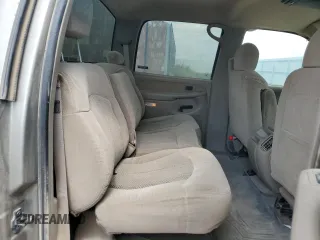 2002 Chevrolet Silverado 1500HD LT z VIN 1GCGK13U12F103442, wystawiony jako Copart lot #64629124 z przebiegiem 211 753 mil mil oraz Czysty tytuł • Clean title. Historia ofert i sprzedaży dostępna na DreamBid. Obrazek 10.