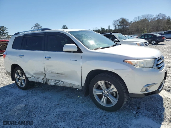 2013 Toyota Highlander Limited with VIN 5TDYK3EH7DS109622, listed as a Copart auction lot 49583835 with 162,856 mi miles and Salvage Title. Bid and sale history available at carsss.com. Image 4.