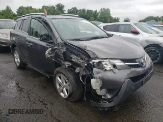 2013 Toyota RAV4 XLE with VIN JTMRFREV6D5027274, listed as a Copart auction lot 60207815 with 181,978 mi miles and Salvage title. Bid and sale history available at DreamBid. Image 4.