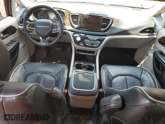 2022 Chrysler Pacifica Limited with VIN 2C4RC1GG2NR110438, listed as a Copart auction lot 59801895 with 92,954 mi miles and Salvage title. Bid and sale history available at DreamBid. Image 8.