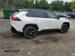 2019 Toyota RAV4 Hybrid XSE with VIN JTMEWRFV4KJ004433, listed as a Copart auction lot 58400445 with 101,108 mi miles and Salvage title. Bid and sale history available at DreamBid. Image 3.