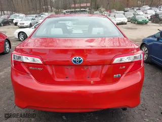 2014 Toyota Camry Hybrid LE with VIN 4T1BD1FK3EU102156, listed as a IAAI auction lot 41508170 with 164,671 mi miles. Bid and sale history available at carsss.com. Image 16.