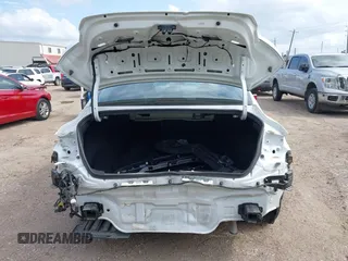 2024 Hyundai Elantra Limited with VIN KMHLP4DG5RU703294, listed as a IAAI auction lot 42137078 with 24,013 mi miles and . Bid and sale history available at DreamBid. Image 17.