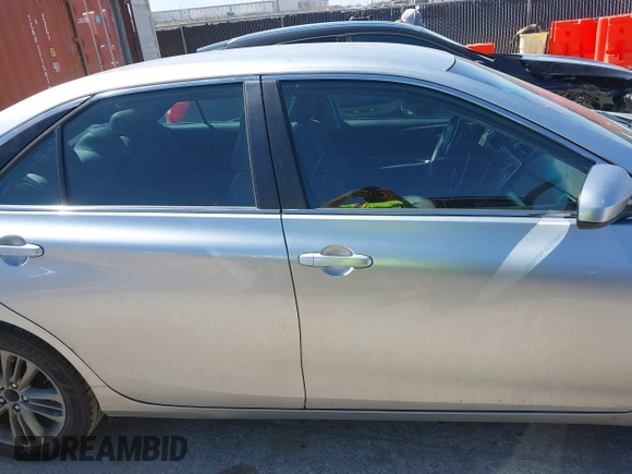 2017 Toyota Camry XLE with VIN 4T1BF1FK5HU454492, listed as a IAAI auction lot 41808489 with 123,601 mi miles and . Bid and sale history available at DreamBid. Image 13.