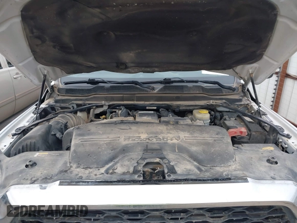 2021 Ram 2500 Tradesman with VIN 3C6UR5HL9MG582014, listed as a IAAI auction lot 41341443 with 127,007 mi miles and . Bid and sale history available at DreamBid. Image 10.
