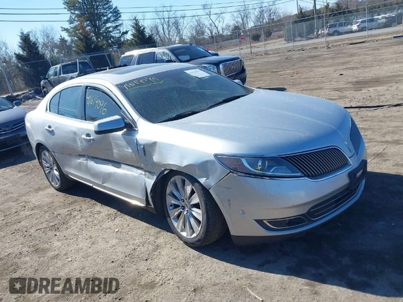 2013 Lincoln MKS EcoBoost with VIN 1LNHL9FT9DG613100, listed as a IAAI auction lot 41614096 with 207,789 mi miles. Bid and sale history available at carsss.com. Image 1.