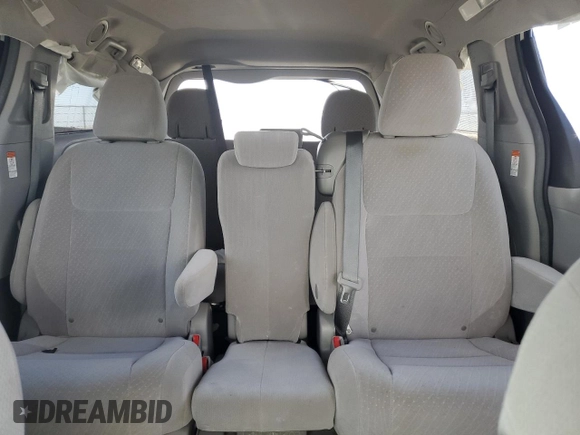 2017 Toyota Sienna LE Auto Access Seat with VIN 5TDKZ3DC9HS819666, listed as a Copart auction lot 89017475 with 118,170 mi miles and Salvage Title. Bid and sale history available at carsss.com. Image 10.