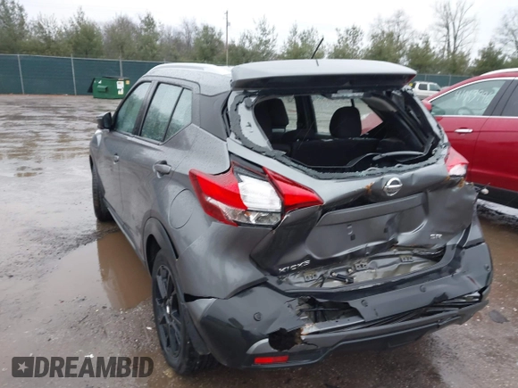 2020 Nissan Kicks SR with VIN 3N1CP5DV0LL575186, listed as a IAAI auction lot 41188294 with 110,064 mi miles. Bid and sale history available at carsss.com. Image 3.