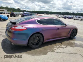 2012 Porsche Panamera S z VIN WP0AB2A72CL060192, wystawiony jako Copart lot #58759555 z przebiegiem 111 387 mil mil oraz Czysty tytuł • Clean title. Historia ofert i sprzedaży dostępna na DreamBid. Obrazek 3.