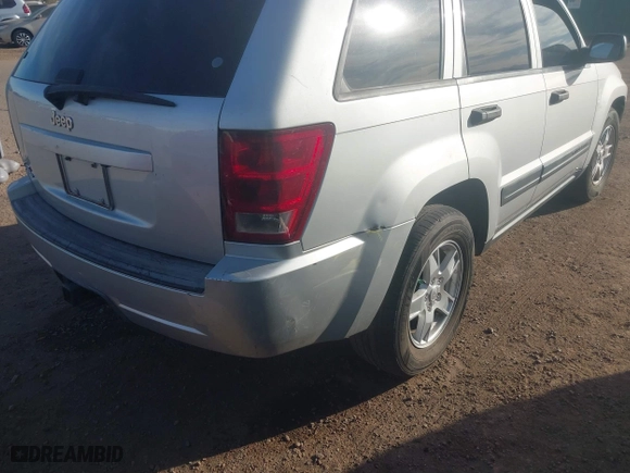 2006 Jeep Grand Cherokee Laredo with VIN 1J4HR48N46C309827, listed as a IAAI auction lot 41478173 with 179,278 mi miles. Bid and sale history available at carsss.com. Image 6.