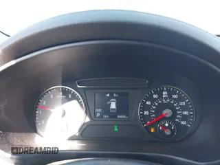 2020 Kia Sorento LX z VIN 5XYPGDA37LG658455, wystawiony jako IAAI lot #42232301 z przebiegiem 43 666 mil mil oraz . Historia ofert i sprzedaży dostępna na DreamBid. Obrazek 15.