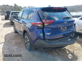 2022 Nissan Rogue SV with VIN 5N1BT3BB7NC694560, listed as a IAAI auction lot 42000129 with 60,299 mi miles. Bid and sale history available at carsss.com. Image 3.