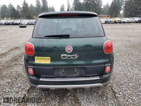2014 FIAT 500L Trekking with VIN ZFBCFADH7EZ019538, listed as a Copart auction lot 82494444 with 18,550 mi miles and Salvage Title. Bid and sale history available at carsss.com. Image 6.