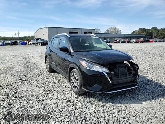 2024 Nissan Kicks SV with VIN 3N1CP5CV0RL525379, listed as a Copart auction lot 50521115 with 32,609 mi miles and Salvage Title. Bid and sale history available at DreamBid. Image 17.