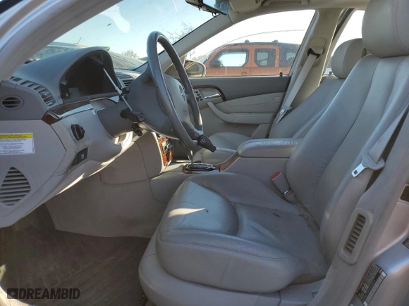 2006 Mercedes-Benz S-Class 5.0L with VIN WDBNG75J26A472276, listed as a Copart auction lot 88530495 with 47,859 mi miles and Salvage Title. Bid and sale history available at carsss.com. Image 7.