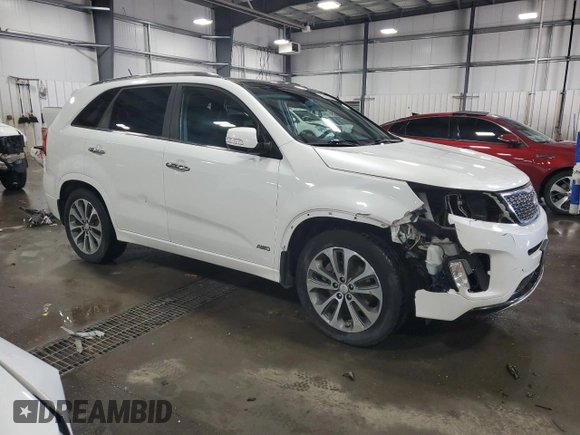 2014 Kia Sorento SX with VIN 5XYKWDA74EG543394, listed as a Copart auction lot 52903585 with 136,977 mi miles and Salvage Title. Bid and sale history available at DreamBid. Image 4.