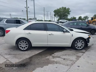 2012 Lincoln MKZ with VIN 3LNHL2GC1CR827429, listed as a IAAI auction lot 41993400 with 92,153 mi miles. Bid and sale history available at carsss.com. Image 13.