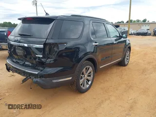 2018 Ford Explorer Limited с VIN 1FM5K7FHXJGB26005, выставлен на аукционе IAAI как лот 42303369 с пробегом 73 054 миль миль и . История ставок и продаж доступна на DreamBid. Изображение 4.