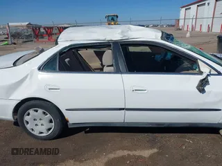 1999 Honda Accord LX z VIN JHMCG5647XC017501, wystawiony jako IAAI lot #41824662 z przebiegiem 159 360 mil mil oraz . Historia ofert i sprzedaży dostępna na DreamBid. Obrazek 6.