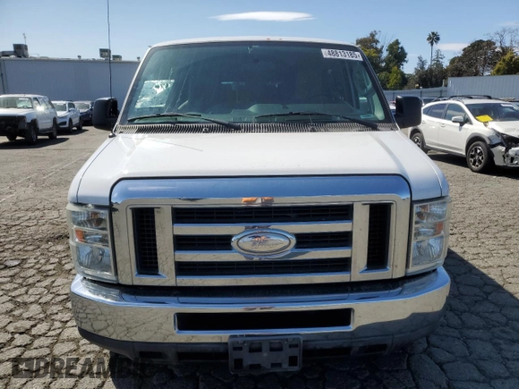 2014 Ford Econoline Passenger XL z VIN 1FBSS3BL7EDB04033, wystawiony jako Copart lot #48813185 z przebiegiem 328 267 mil mil oraz Szkoda całkowita • Salvage title. Historia ofert i sprzedaży dostępna na DreamBid. Obrazek 5.