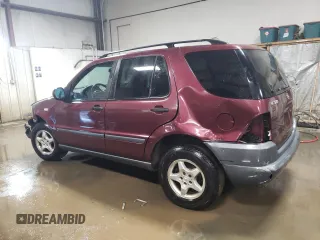 1998 Mercedes-Benz M-Class with VIN 4JGAB54E1WA034383, listed as a Copart auction lot 80363374 with 122,125 mi miles and Salvage Title. Bid and sale history available at carsss.com. Image 2.