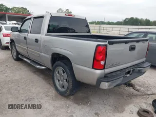 2007 Chevrolet Silverado 1500 LS with VIN 2GCEC13VX71117920, listed as a IAAI auction lot 42005890 with 341,628 mi miles and . Bid and sale history available at DreamBid. Image 3.