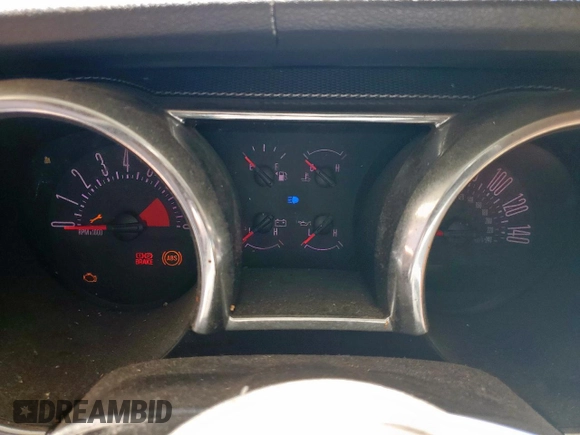 2007 Ford Mustang GT Deluxe с VIN 1ZVHT82H875278618, выставлен на аукционе Copart как лот 60474805 с пробегом Не указан миль и Списание • Salvage title. История ставок и продаж доступна на DreamBid. Изображение 9.