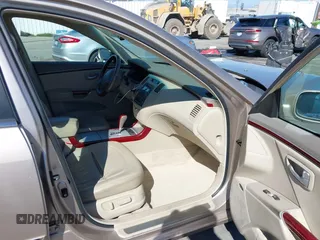 2007 Hyundai Azera SE with VIN KMHFC46F07A183646, listed as a IAAI auction lot 41705832 with 67,230 mi miles. Bid and sale history available at carsss.com. Image 5.