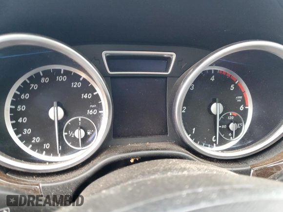 2015 Mercedes-Benz GL-Class GL 350 BlueTEC with VIN 4JGDF2EEXFA607084, listed as a Copart auction lot 43999855 with 0 mi miles and Salvage Title. Bid and sale history available at carsss.com. Image 9.