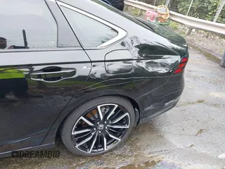 2024 Honda Accord Touring z VIN 1HGCY2F8XRA094072, wystawiony jako IAAI lot #42427587 z przebiegiem 20 206 mil mil oraz . Historia ofert i sprzedaży dostępna na DreamBid. Obrazek 18.
