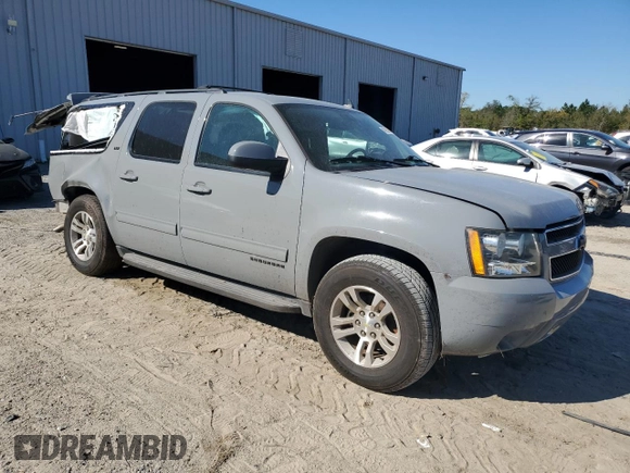 2014 Chevrolet Suburban LT with VIN 1GNSCJE06ER232806, listed as a Copart auction lot 49285845 with 109,362 mi miles and Salvage Title. Bid and sale history available at DreamBid. Image 4.