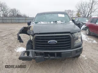 2015 Ford F-150 XLT с VIN 1FTEX1EP6FKD24662, выставлен на аукционе IAAI как лот 41505565 с пробегом 246 898 миль миль и . История ставок и продаж доступна на DreamBid. Изображение 12.