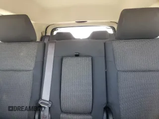 2008 Jeep Commander Sport z VIN 1J8HG48K38C180234, wystawiony jako Copart lot #55959325 z przebiegiem 198 459 mil mil oraz Szkoda całkowita • Salvage title. Historia ofert i sprzedaży dostępna na DreamBid. Obrazek 10.