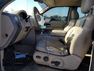 2006 Ford F-150 XLT with VIN 1FTPX12556NA35282, listed as a Copart auction lot 53357515 with 325,998 mi miles and Salvage title. Bid and sale history available at DreamBid. Image 7.