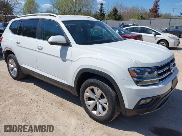 2018 Volkswagen Atlas SE with VIN 1V2KR2CAXJC586848, listed as a IAAI auction lot 42200959 with 96,336 mi miles and . Bid and sale history available at DreamBid. Image 1.